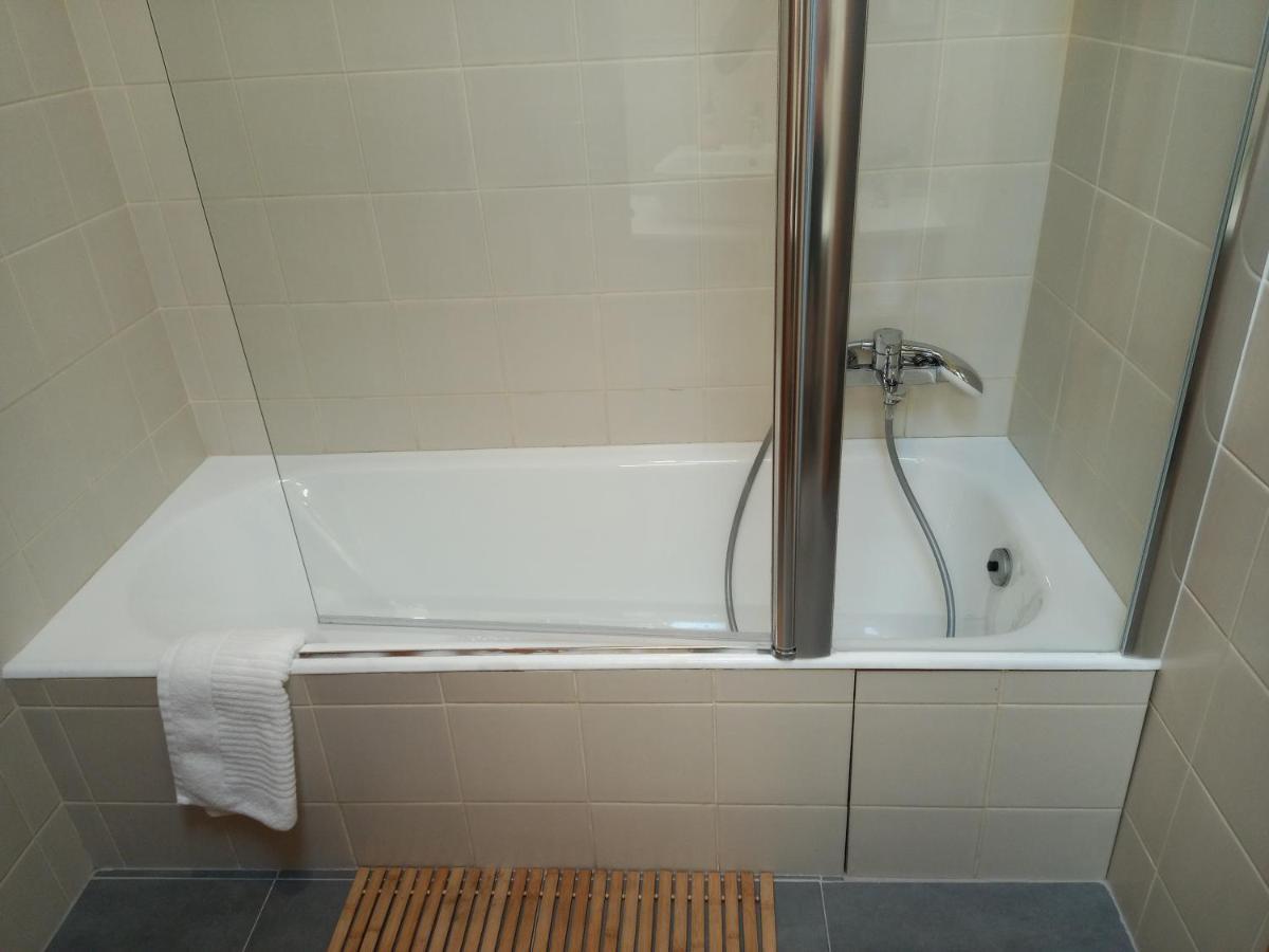 Glamour Guest House Viana do Castelo Exterior photo
